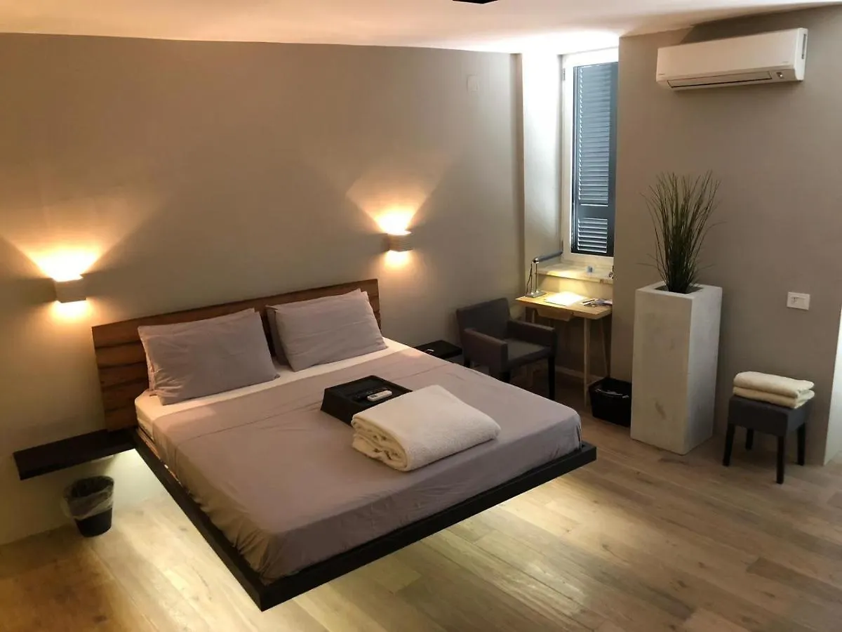 Апартаменты Super Design Appartamento Napoli Centro Con Sky Wifi Veloce E Netflix