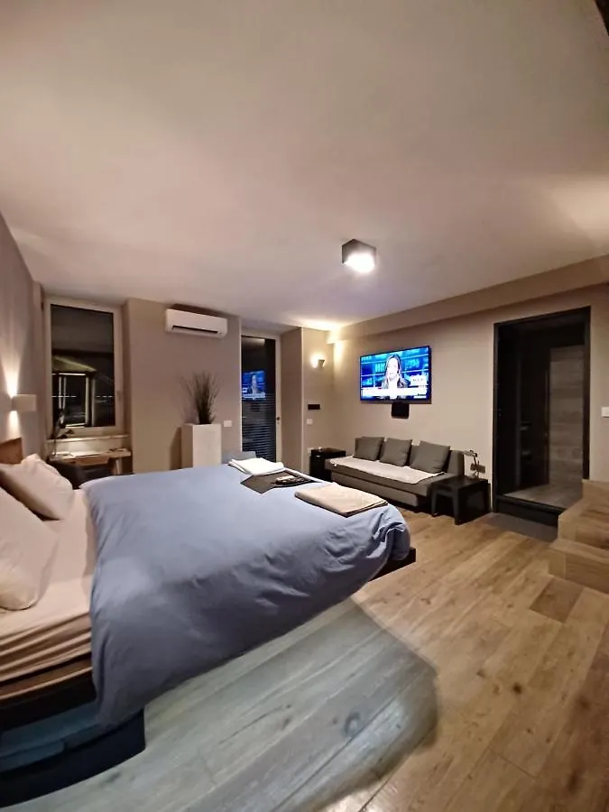 Апартаменты Super Design Appartamento Napoli Centro Con Sky Wifi Veloce E Netflix