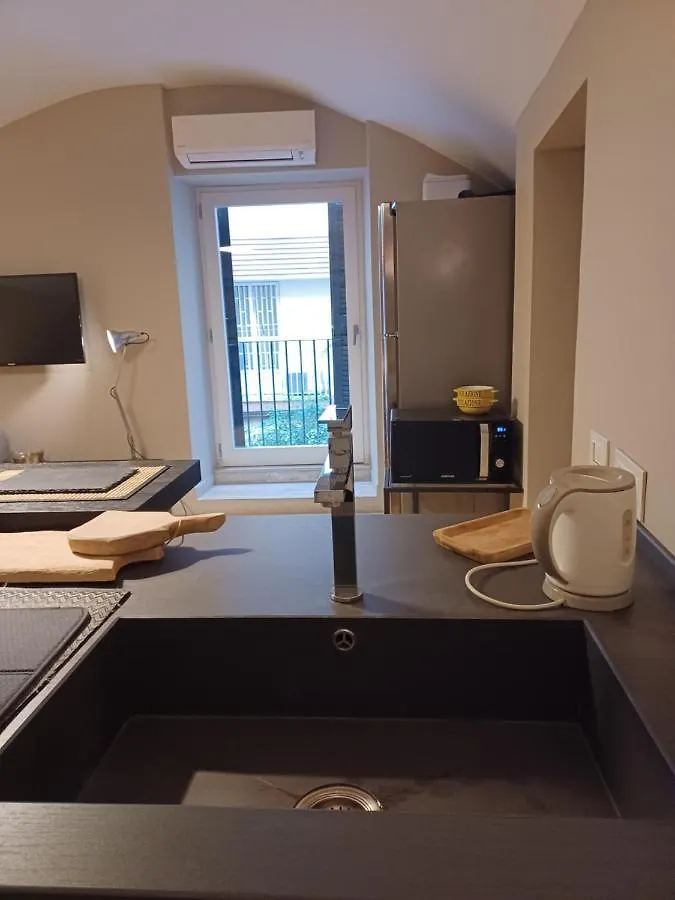Super Design Appartamento Napoli Centro Con Sky Wifi Veloce E Netflix